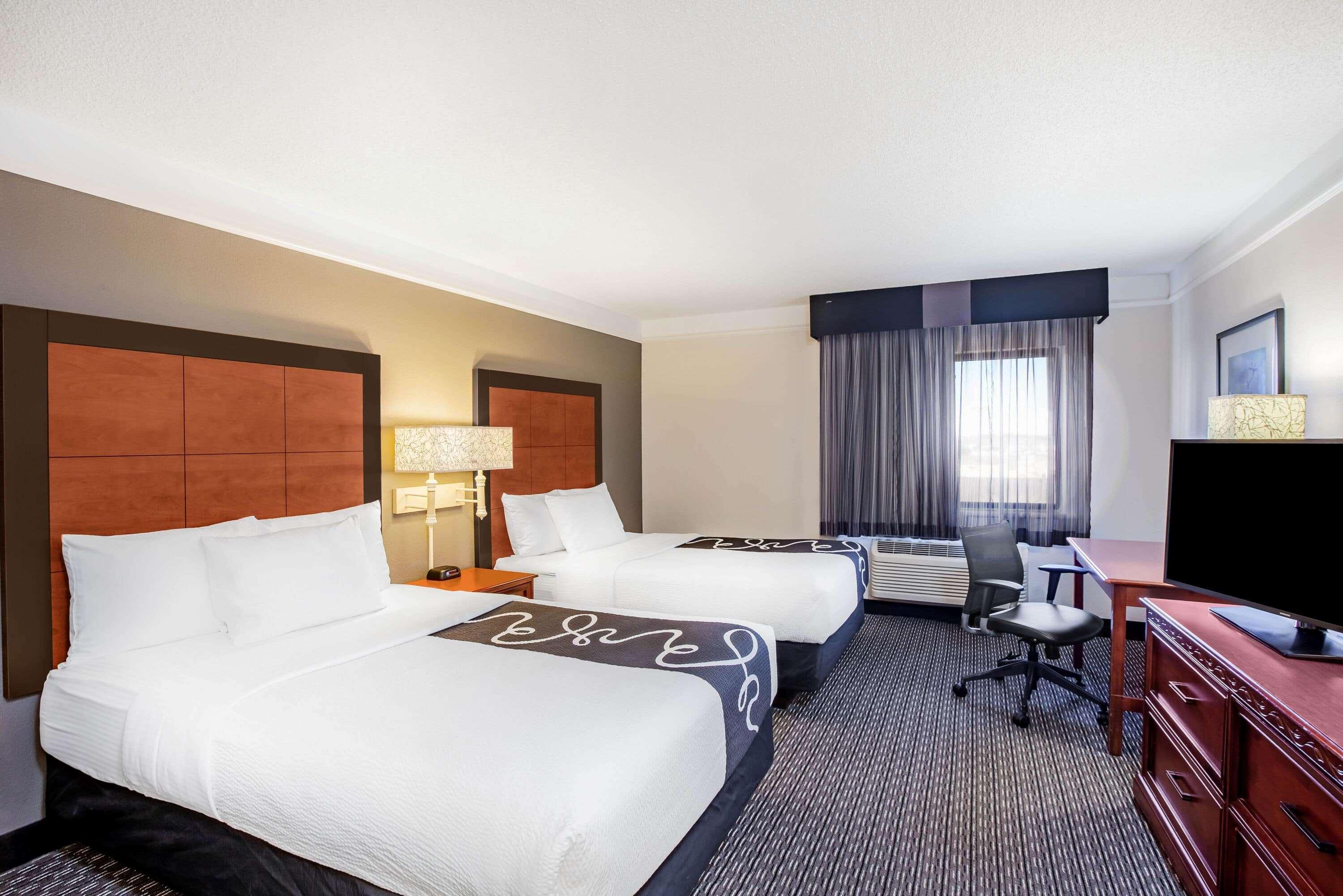 La Quinta By Wyndham Houston Baytown East Hotel Exterior photo